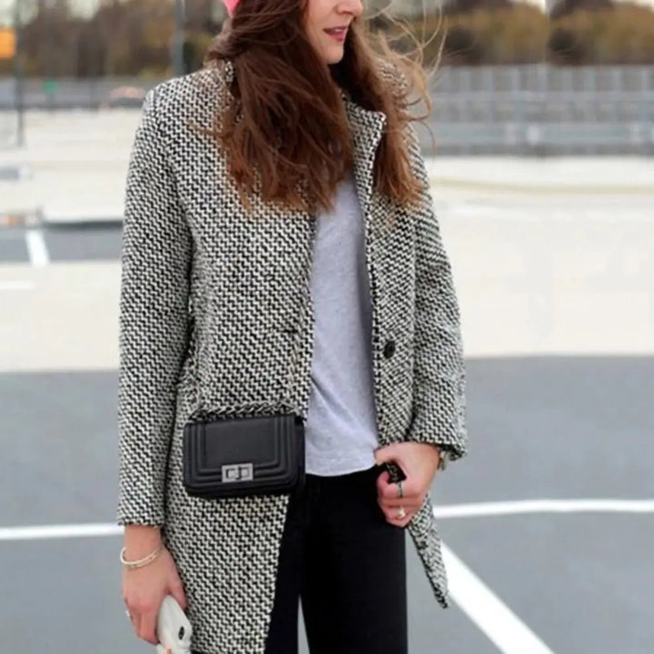 AMILIA | Chic Woven Coat